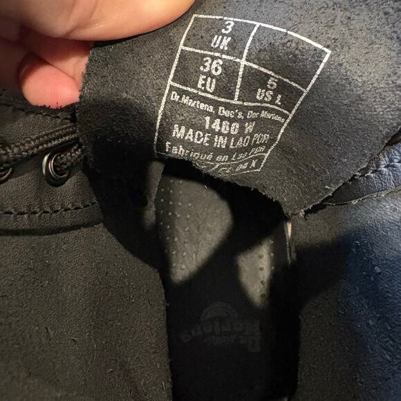 Dr Martens Black Smooth Leather Combat Boots Laced 1460 Docs Womens Size 5 - Picture 7 of 7